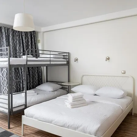 Krochmalna Red Apartment