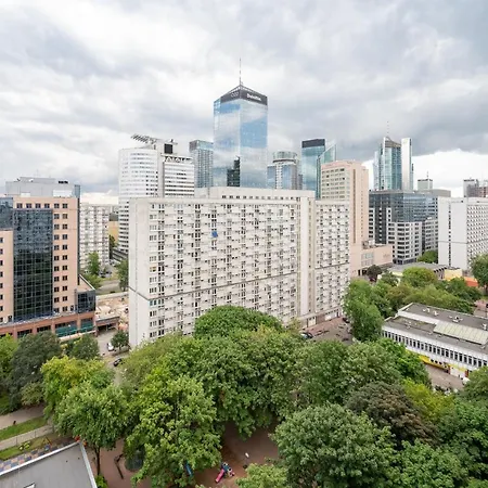 Krochmalna Red By Bookinghost *